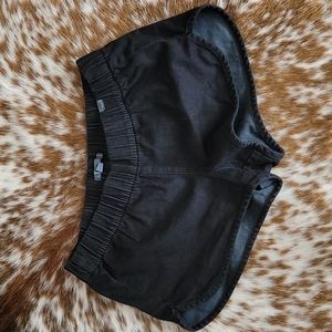VANS black denim short